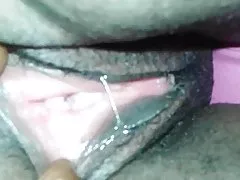 Asian chick loves to suck