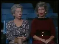 Big-breasted hottie satisfies your anal