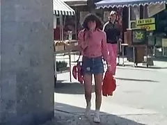 Noelle easton gets a great massage with a sudden end.